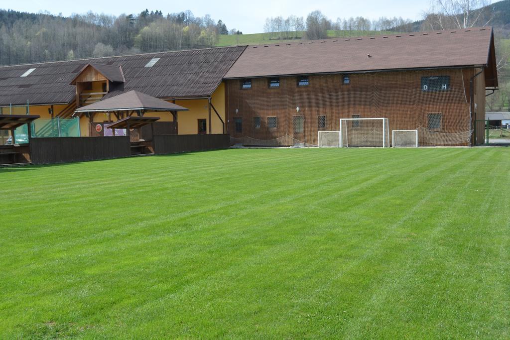 Relax Centrum Gol Loucna nad Desnou Exterior photo